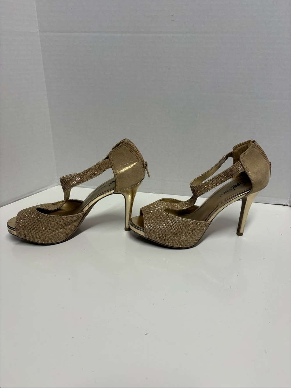 Elegant Gold T-Strap High Heel Sandals